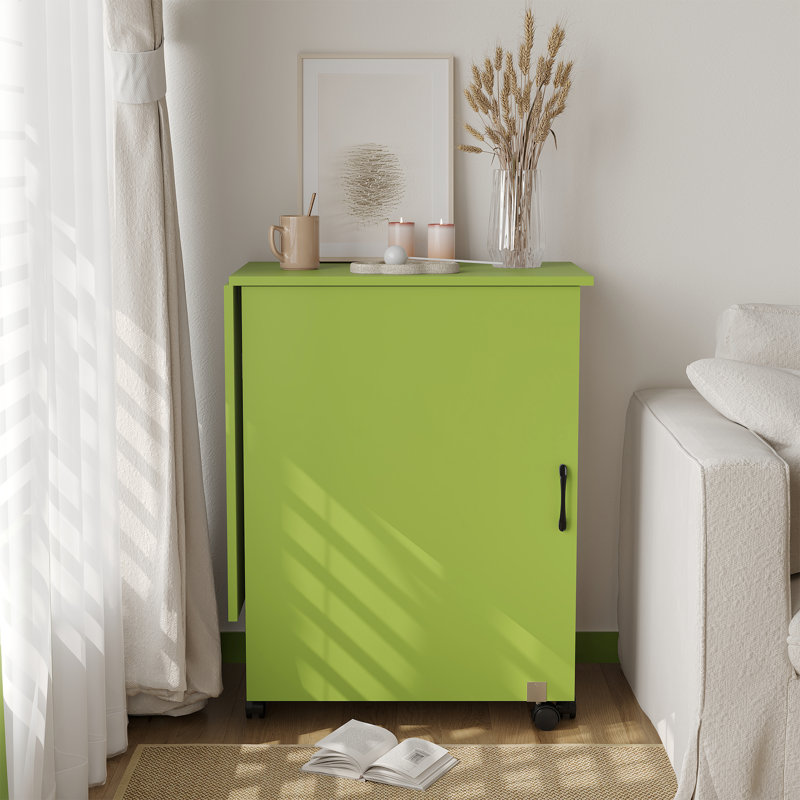 Table de couture pliable avec station de charge, bureau d'artisanat roulant avec tablettes de rangement, plateaux et panneau perforé, armoire de machine à coudre compacte avec roues verrouillables