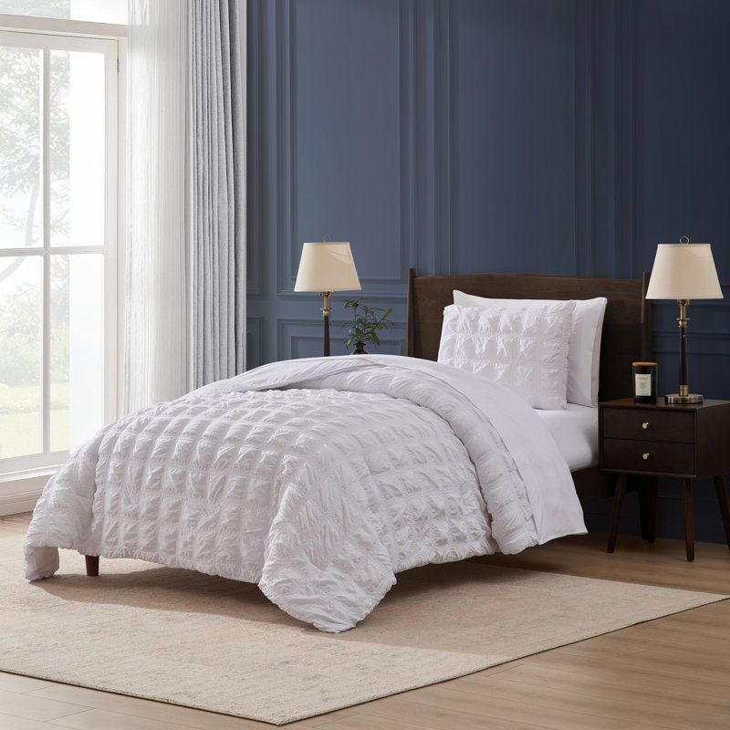 Bed in a Bag Seersucker Diamond Stitch 5 Piece Comforter Set, White, Twin