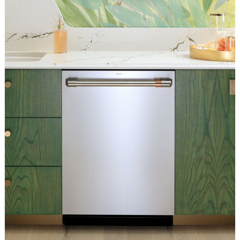 Café Customfit Energy Star Stainless Interior Smart 42 dBA Dishwasher