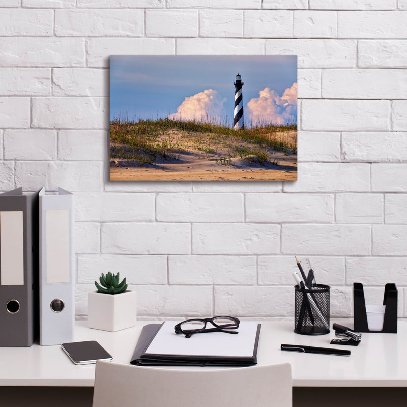 «Cape Hatteras Lighthouse» par Rick Berk, art mural sur toile, H 12 po x l 18 po x P 0,75 po