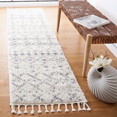 Akifumi Fringe Shag Performance Southwestern Rug