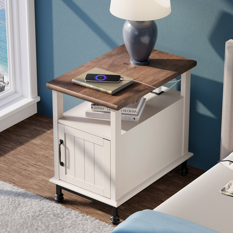 Madelyn End Table Set