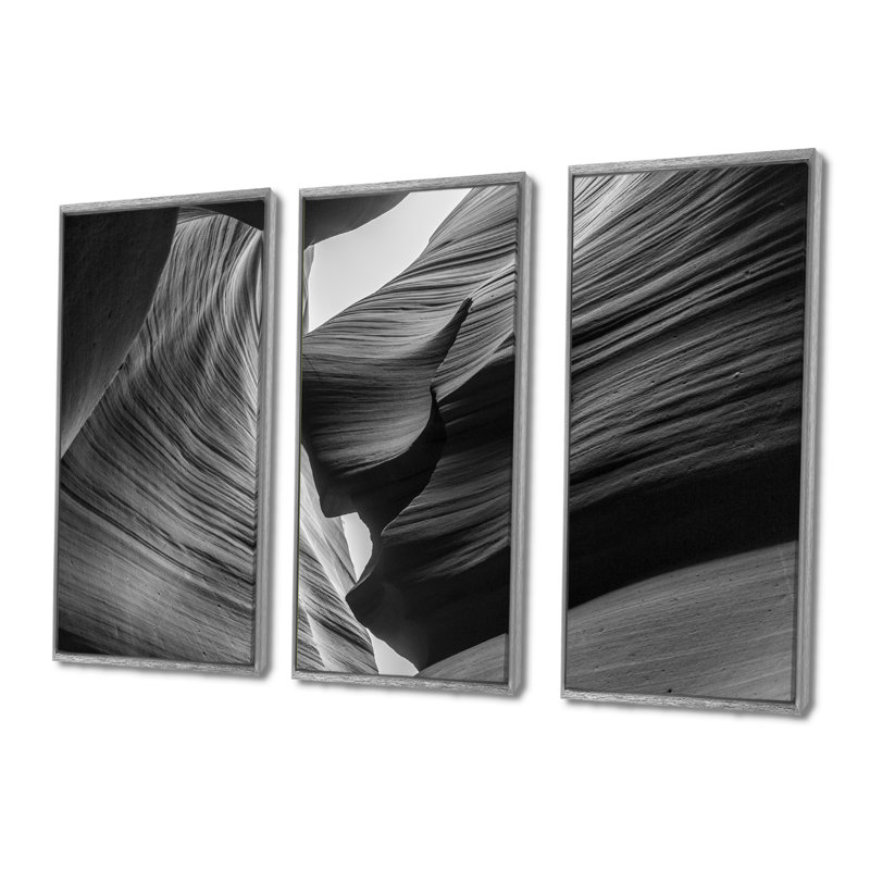 Lower Antelope Canyon - Photographie de 3 pièces sur toile, H 28 po x l 36 po, Argent
