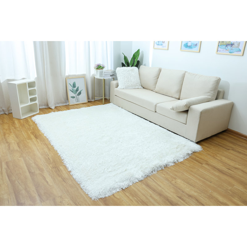 Tapis blanc Felicisimo, Rectangle 7 pi 9 po x 9 pi 9 po