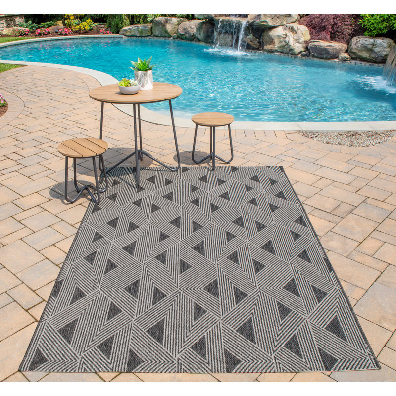 Tapis Nysa Streetsboro, Rectangle 6 pi 7 po x 9 pi 6 po