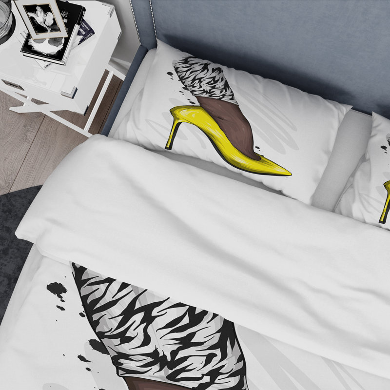 Yellow/Black Microfiber Duvet Cover Set, Queen Duvet Cover + 2 Standard Shams