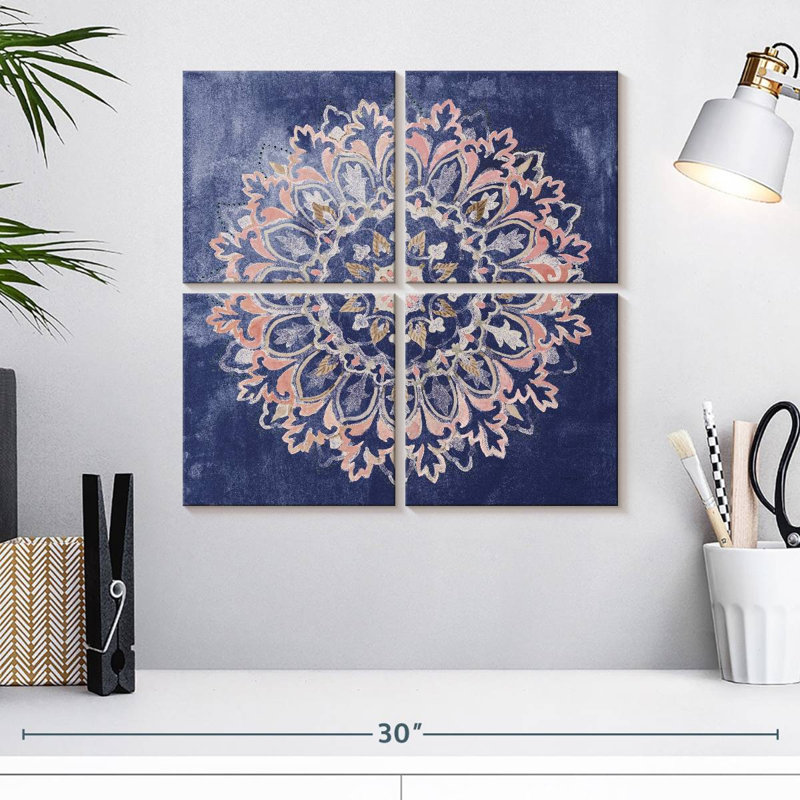 Kala Mandala Delight bleu marine, H 18 po x l 18 po