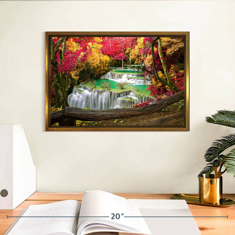 Cascade Huai Mae Khamin, Cadre flottant doré, 13 po x 9 po