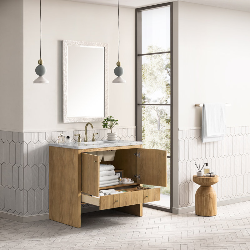 Hudson 36'' W Single Vanity, Eternal Jasmine Pearl, Light Natural Oak, 8" Widespread