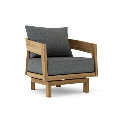 Outdoor Lounge Chair