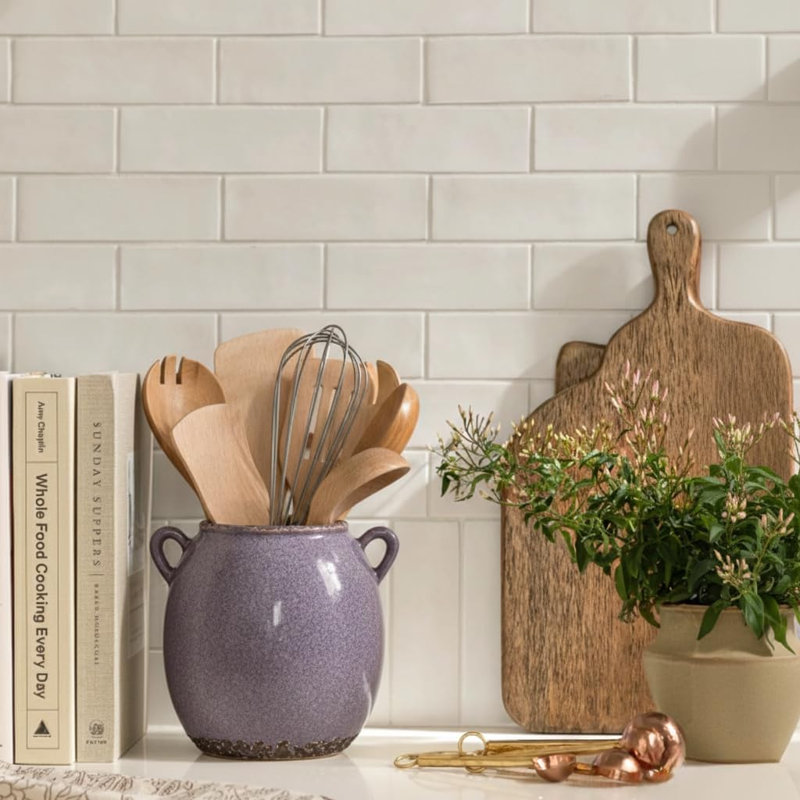 Handle-Equipped Kitchen Utensil Rack