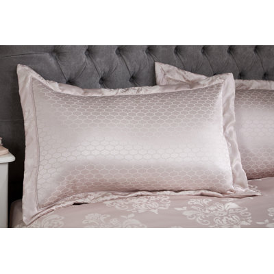 Garver Polyester Damask Sham with Pillow Shams