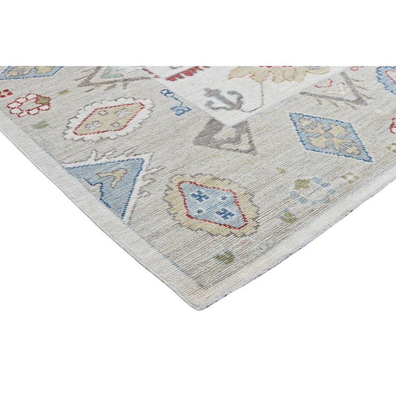 Handmade Wool Oriental Area Rug