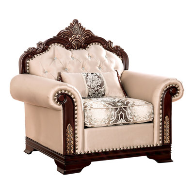 Bearick Traditional Arm Chair