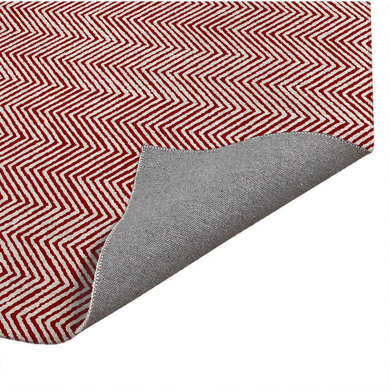 Tapis de cuisine à profil bas Chevron Groove, Rouge canneberge, Rectangle 5 pi x 7 pi