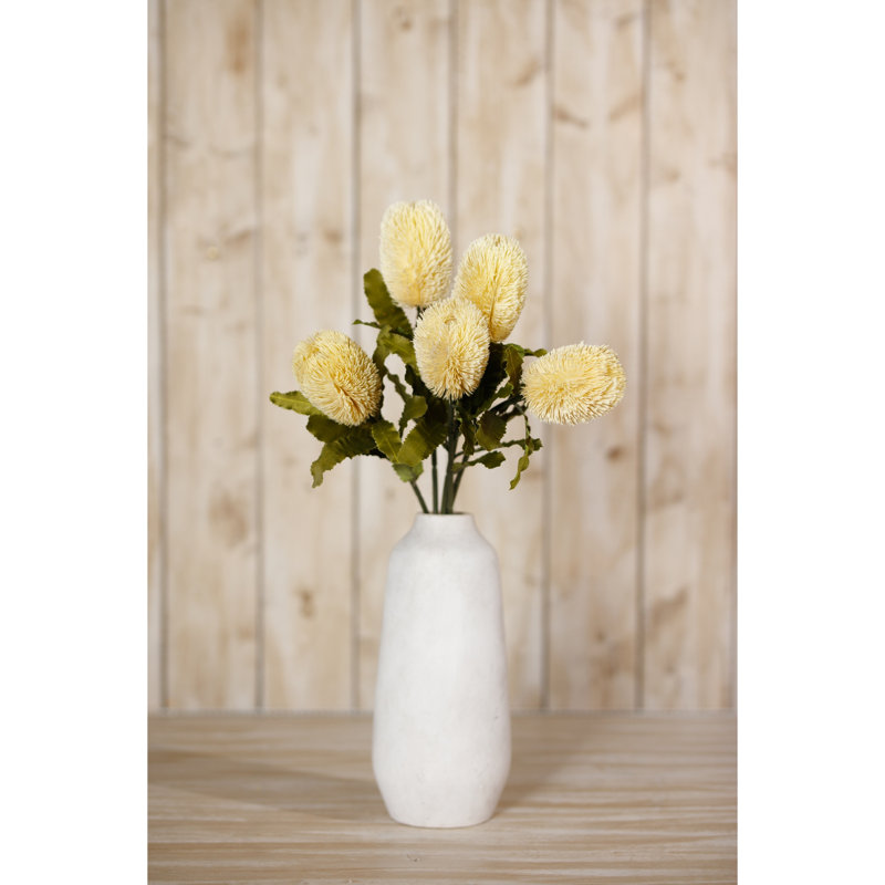 Arrangement, Cream