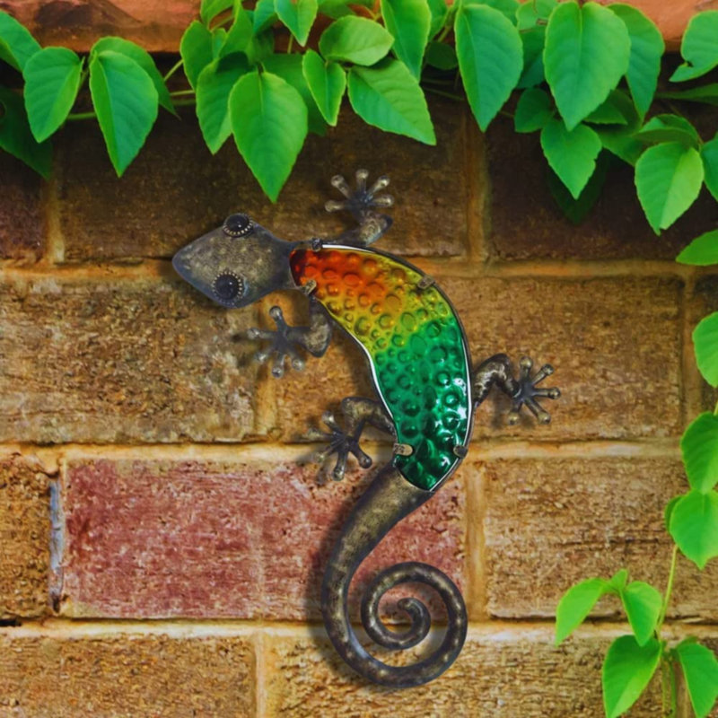 Wall Decor on Metal