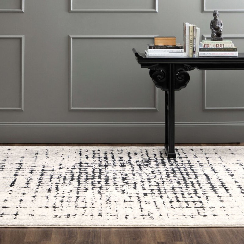 Elegant Gray Abstract Synthetic 5'3" x 7'10" Area Rug