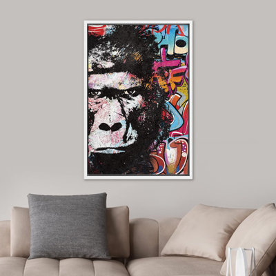Multicolore sur fond noir, blanc et noir