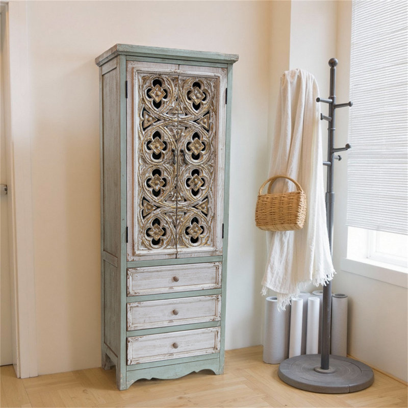 Armoire rustique en bois avec porte sculptée, finition vieillie, 1 porte 3 tiroirs, décoration intérieure rétro