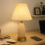 Lampe de table imprimée en 3D avec port de charge USB, lampe de chevet en céramique crème avec abat-jour en tissu plissé, lampe de bureau moderne pour chambre à coucher, salon, bureau