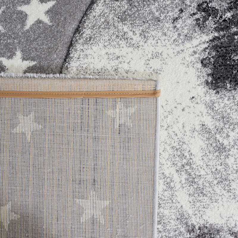 Highlawn Light Gray Area Rug, Rectangle 5'3" x 7'6"