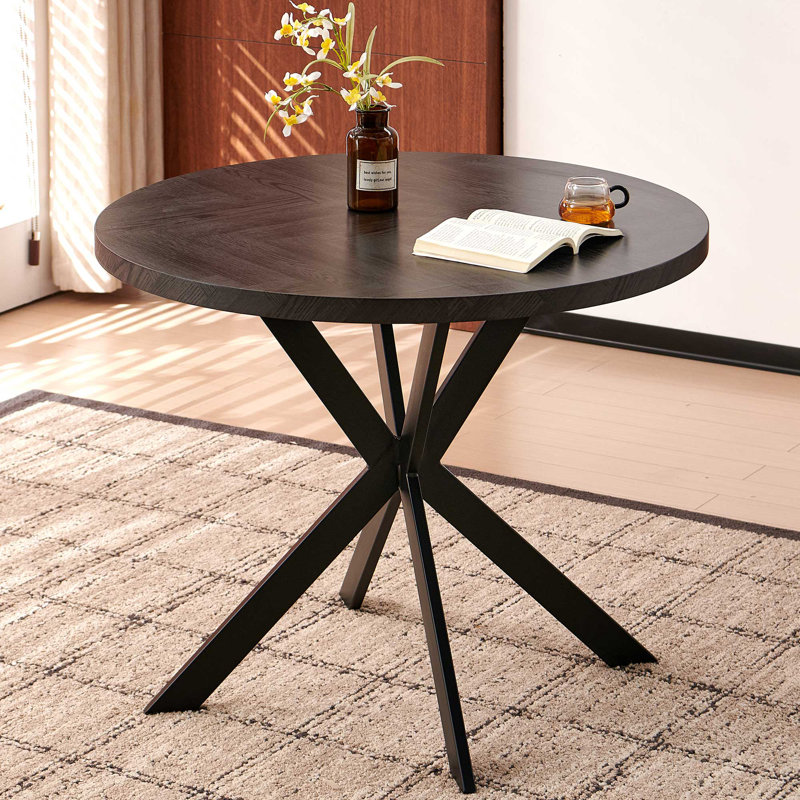 37.4 In Black Round Table