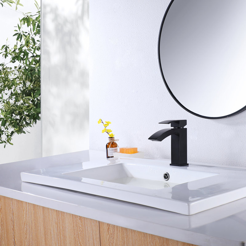 Single-handle Bathroom Faucet