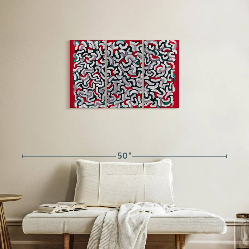 Popcorn Red, 20" H x 33" W