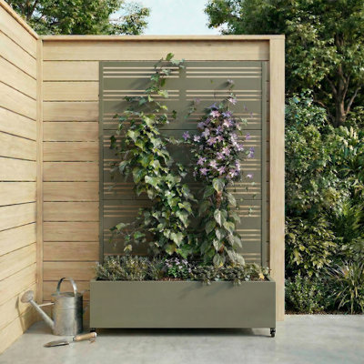 Lit de jardin en métal avec treillis et roues H 6 pi x l 4 pi