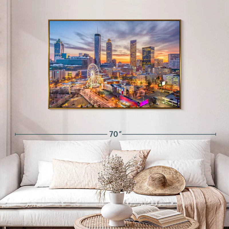 Atlanta Twilight Sky, 46 po x 31 po, Cadre flottant doré