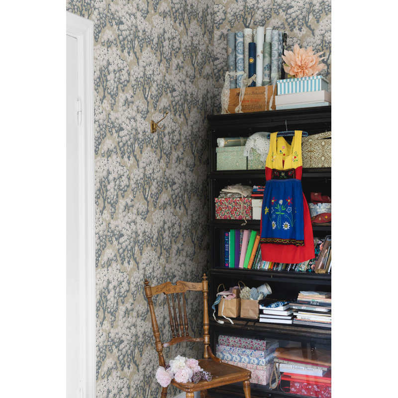 Lofstad Floral Roll, Clay