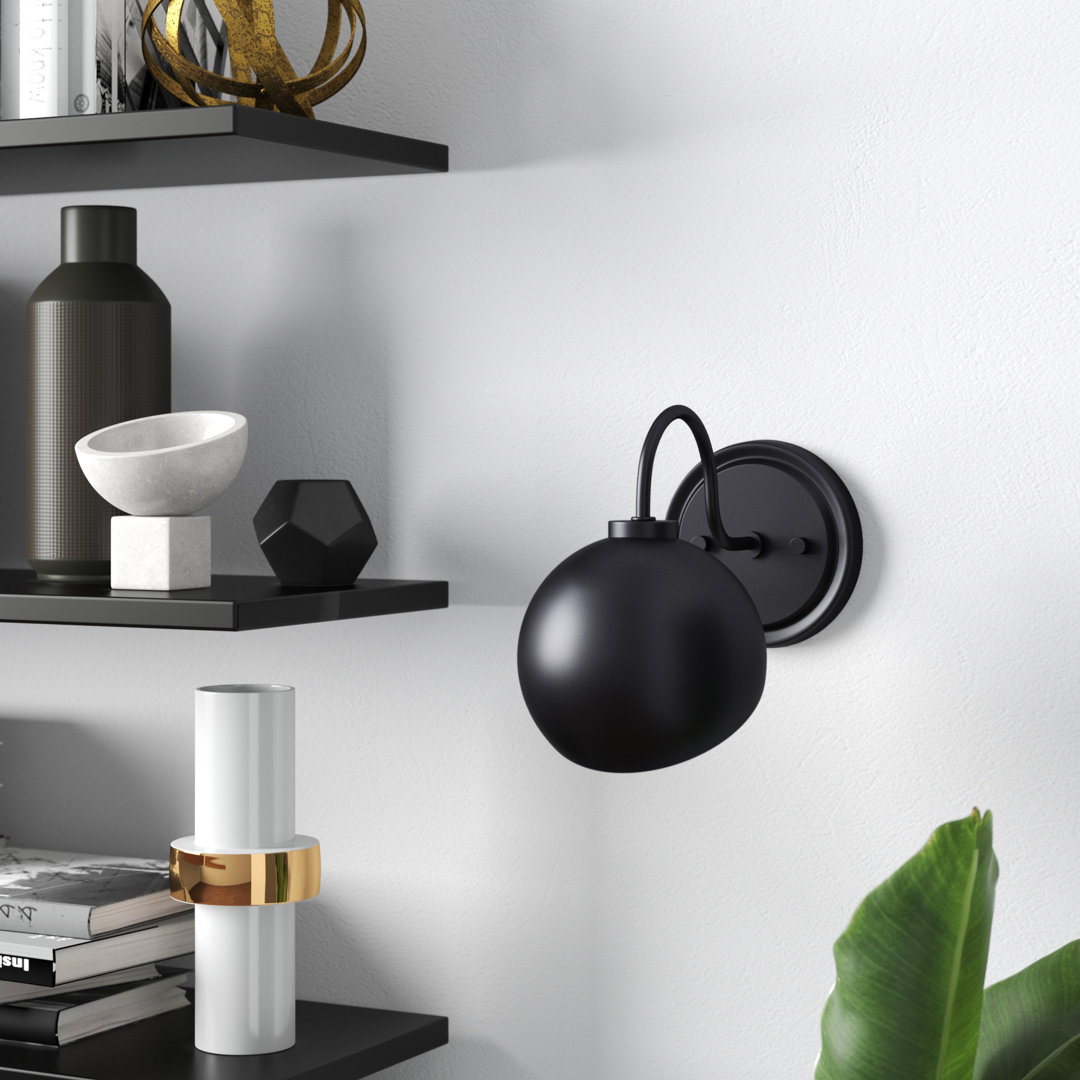 Chea Spotlight Mercury Row®