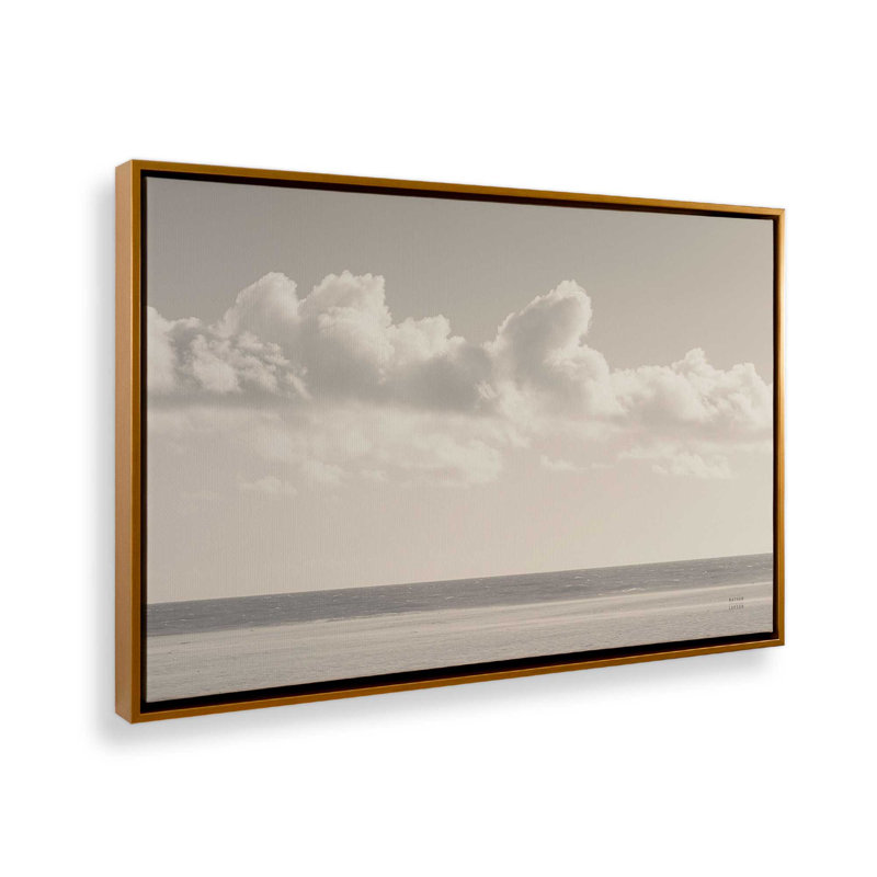 «Calm Ocean Skies», reproduction sur toile, Cadre flottant doré poli, H 32,75 po x l 48,75 po x P 1,75 po