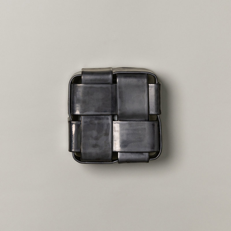 STRIA 4 SCONCE, No, Graphite