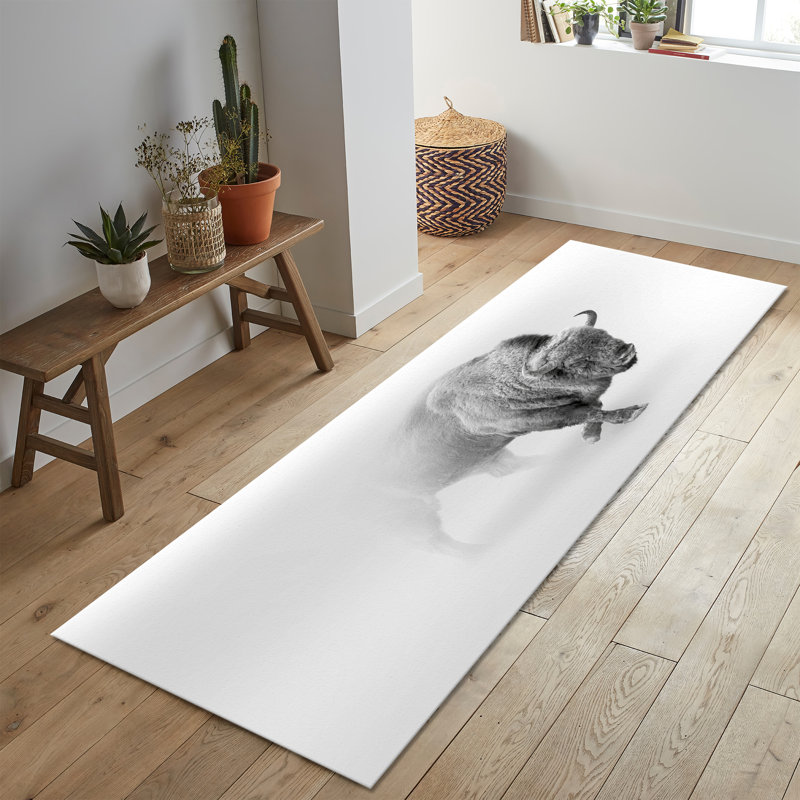 Stylish Non Woven Soft Type Printed Rug with Intricate Medallion Design for a Sophisticated Home Interior Update