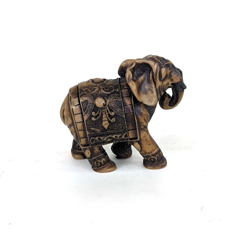 Figurine éléphant en résine