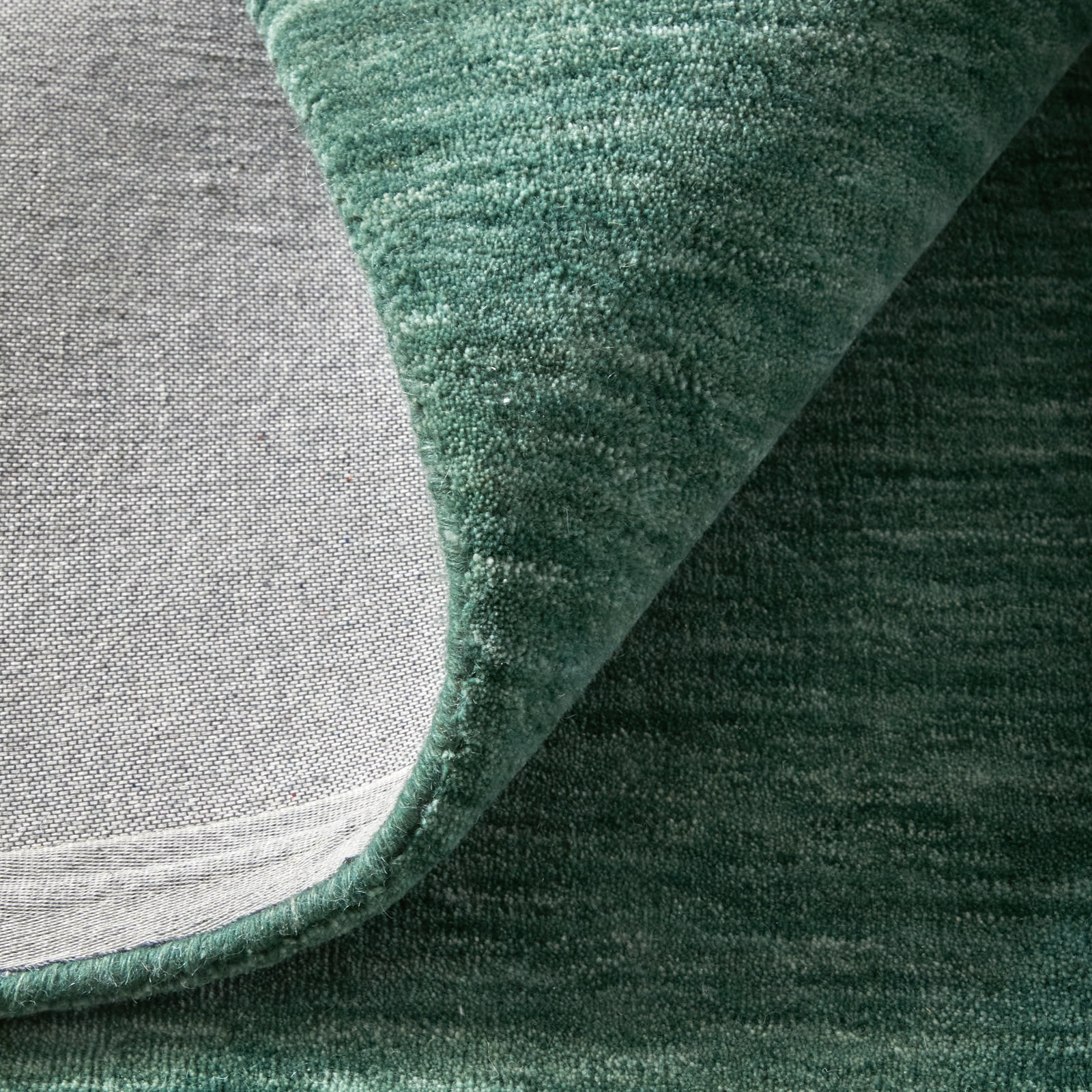 Lineville Light Green Hand-Tufted Wool Rug, Rectangle 3'6" x 5'6"