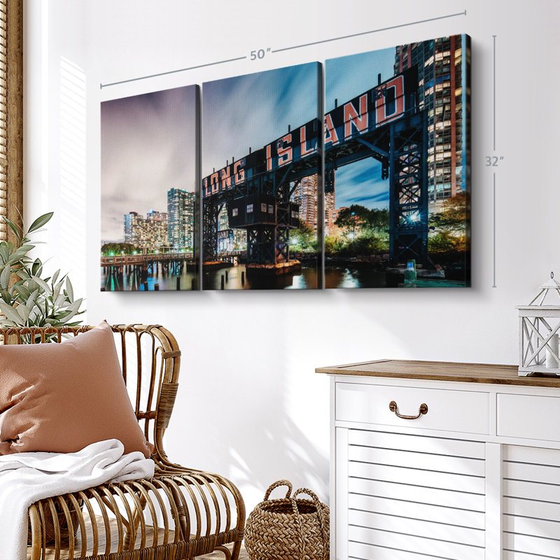 «Long Island Sign» sur toile, H 32 po x l 50 po