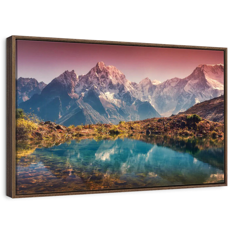 Himalaya à couper le souffle, 43 po x 29 po, Cadre flottant noyer