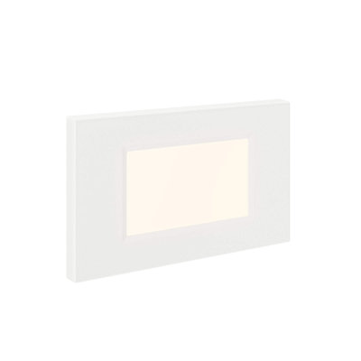 Ascend Integrated LED Metal Step Light