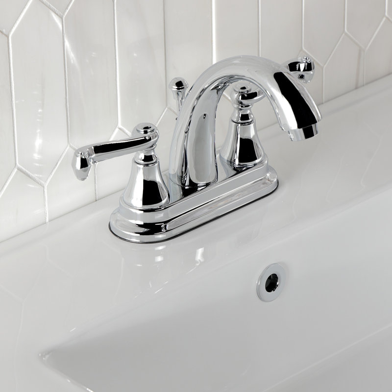 Robinet de salle de bain central à 4 poignées à fixation sur comptoir 3 trous Kingston, Chrome poli