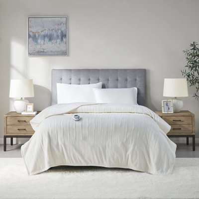 Ribbed Micro Fleece Heated Blanket
