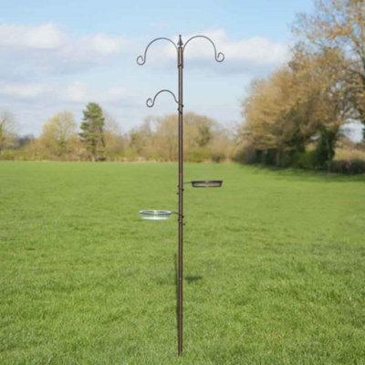 Haybridge Metal Pole Feeding Station