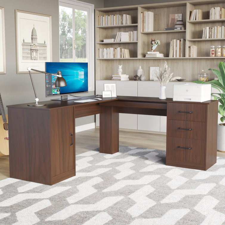 Arpan L-Shaped Executive Desk