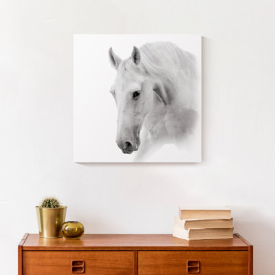" White Horse "