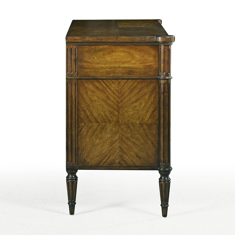 Fairfield Chest