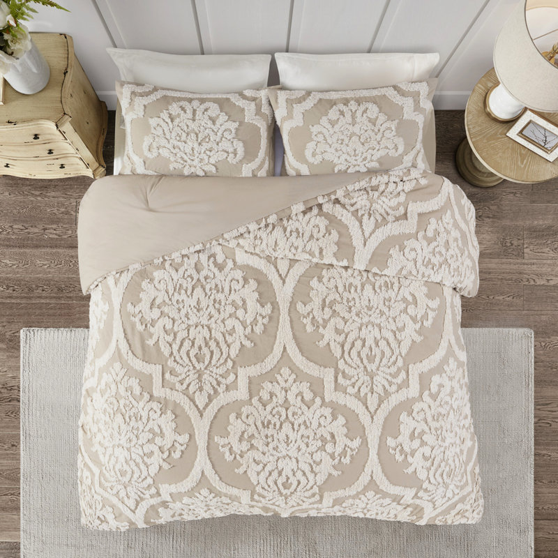 4947561861 Comforter