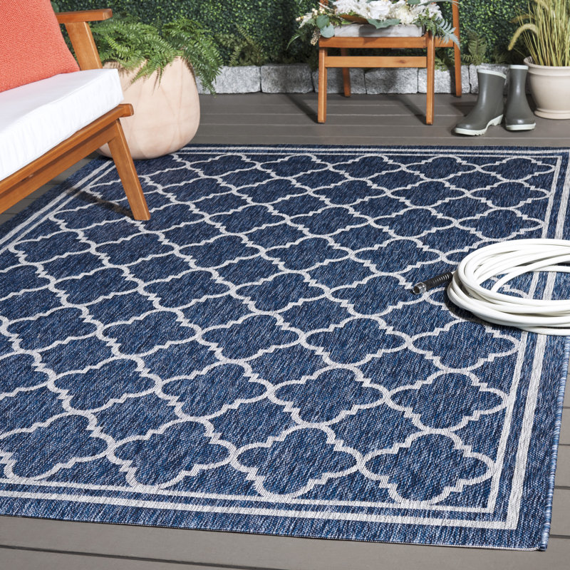 Alminas Performance Geometric Indoor/Outdoor Area Rug, Rectangle 5'3" x 7'7"