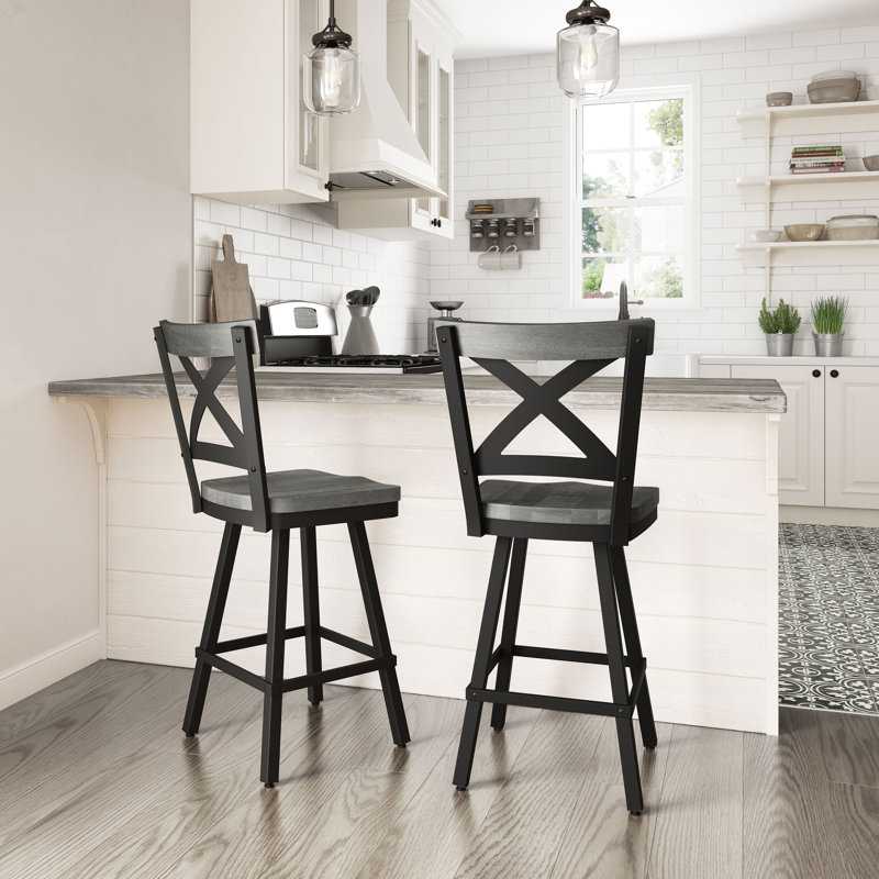 Tabouret de bar et de comptoir pivotant en bois massif Kirsten, Siège en bois gris / cadre noir